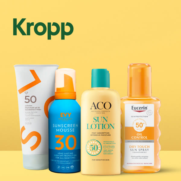 Fyra solskyddsprodukter med solskyddsfaktor 30 och 50 i olika förpackningar står på en gul bakgrund under texten "Kropp".